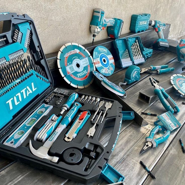 900Fbb1992B53Dbbe4D71Feb2B05677F 12