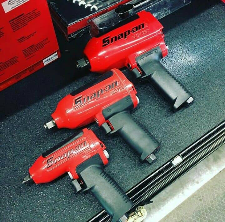 900Fbb1992B53Dbbe4D71Feb2B05677F 17